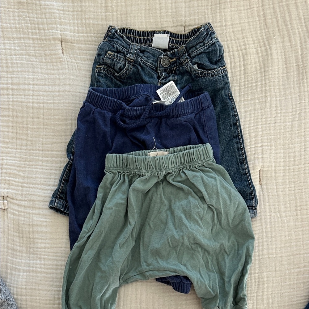 Three-Pack Kids Joggers & Jeans in Navy, Denim & Sage Green